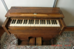 Harmonium RODOLPHE n° de série 8504