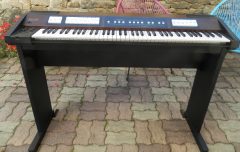 Orgue liturgique Roland C200